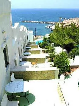 View 3* Foinikion